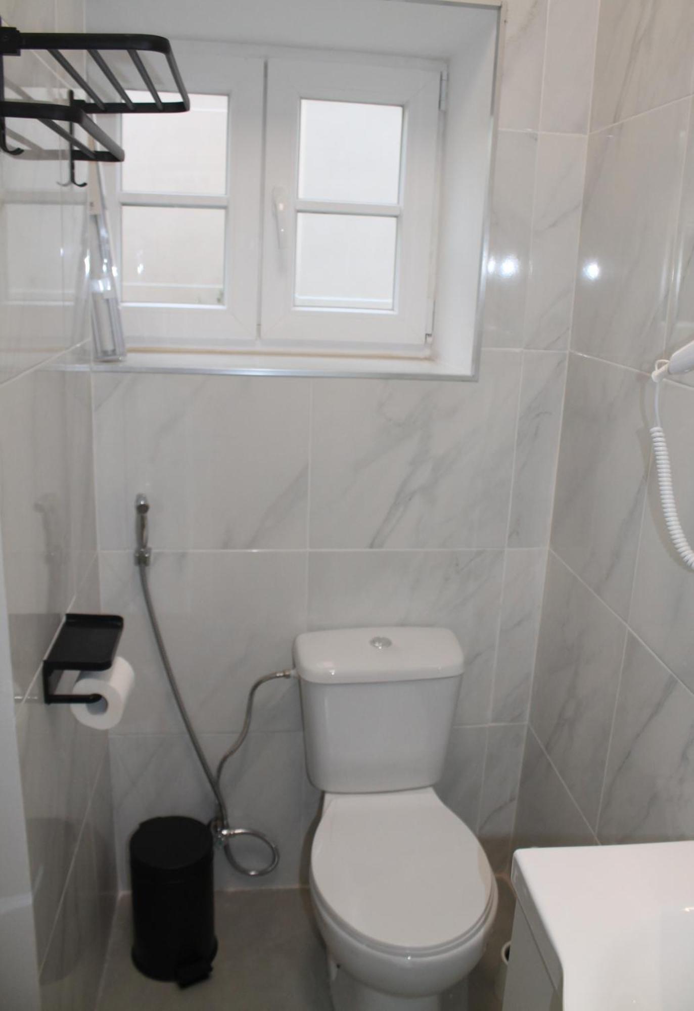 Real Guest House Costa de Caparica Ngoại thất bức ảnh