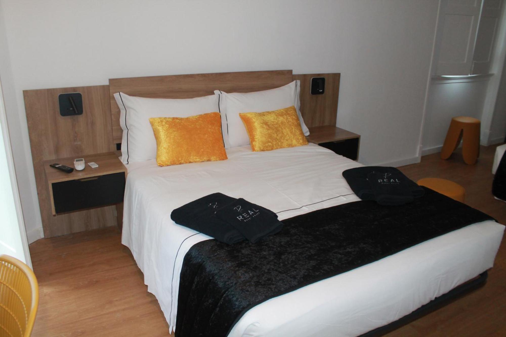 Real Guest House Costa de Caparica Ngoại thất bức ảnh