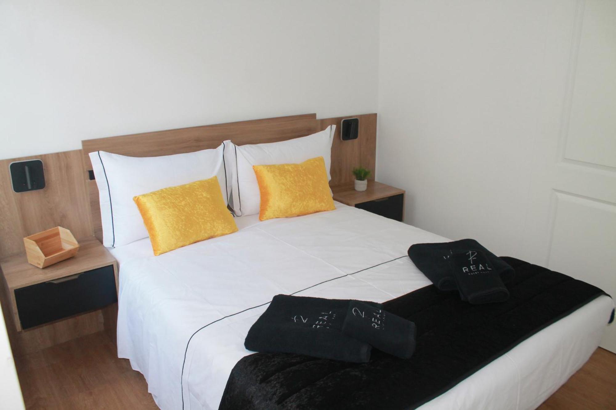 Real Guest House Costa de Caparica Ngoại thất bức ảnh